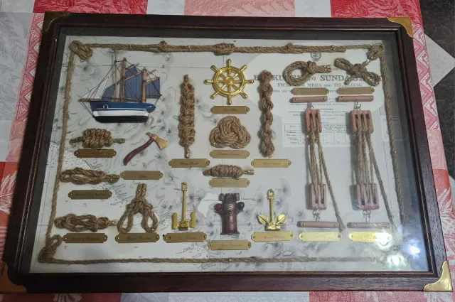 Cuadro Nudos Marinos, Barco ,Mapa y accesorios