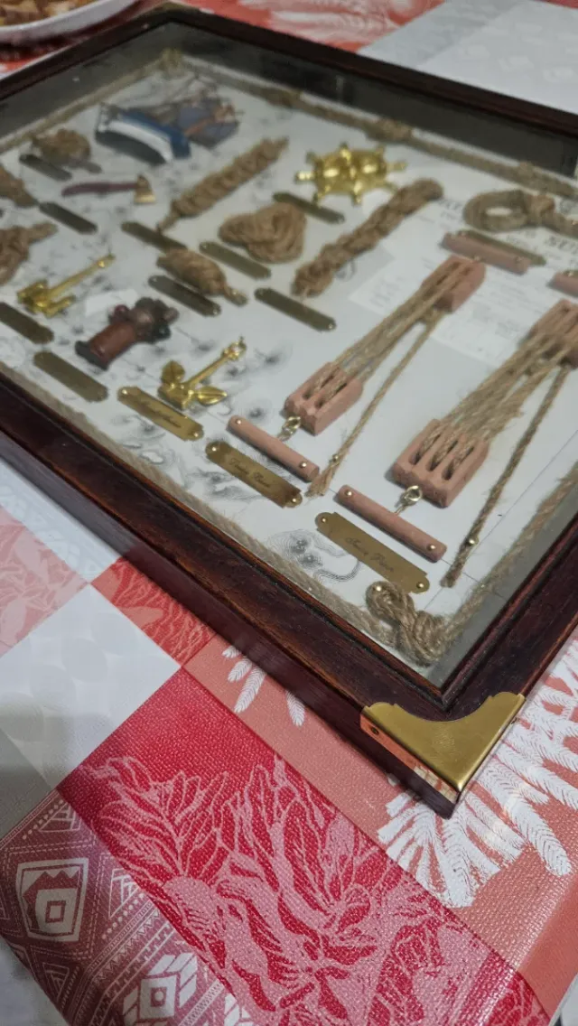 Cuadro Nudos Marinos, Barco ,Mapa y accesorios