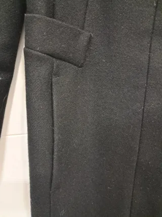 Abrigo negro elegante