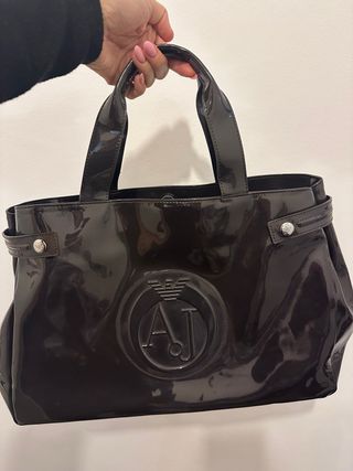 Bolso charol Emporio Armani