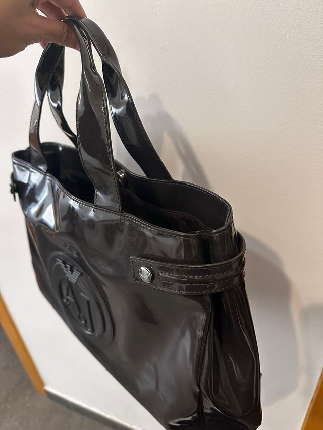 Bolso charol Emporio Armani