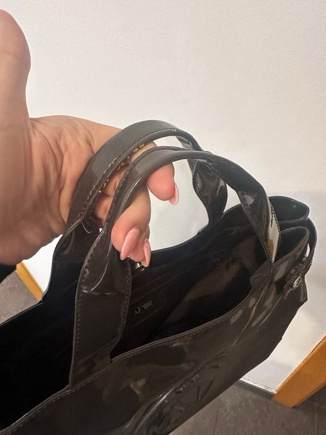 Bolso charol Emporio Armani