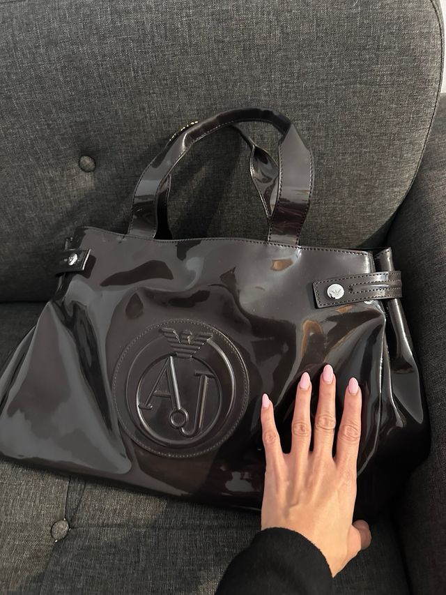 Bolso charol Emporio Armani