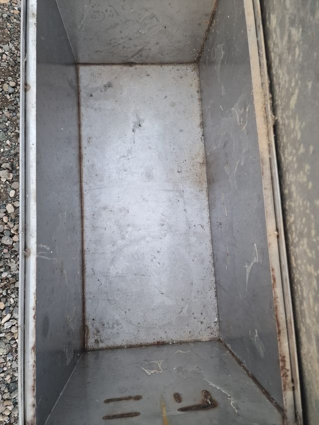 Cajón de Almacenaje Metálico