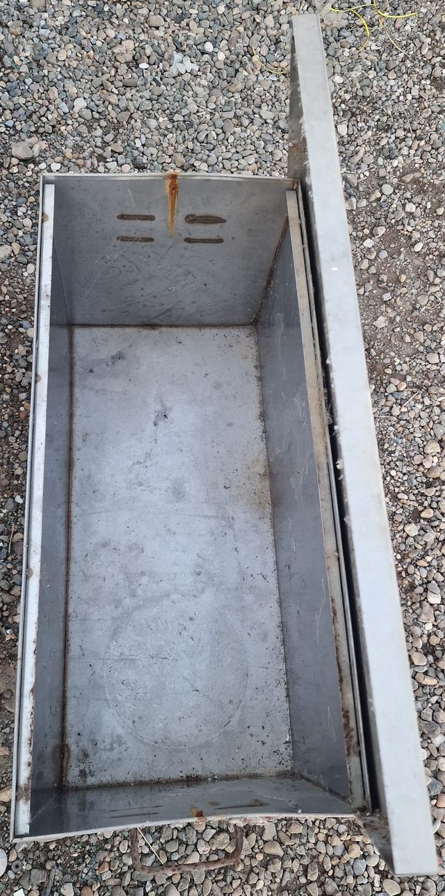 Cajón de Almacenaje Metálico