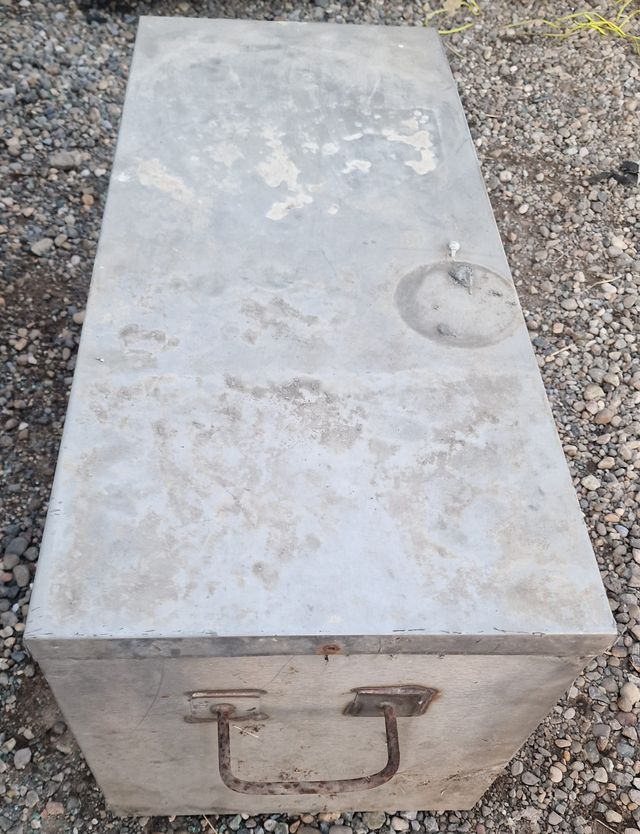 Cajón de Almacenaje Metálico