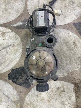 Bomba depuradora piscima