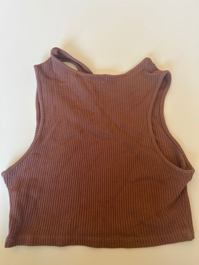 Top Pull&Bear marrón asimétrico