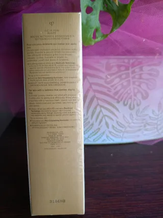 Cle de Peau Beaute Mousse Detergente Viso Softenin