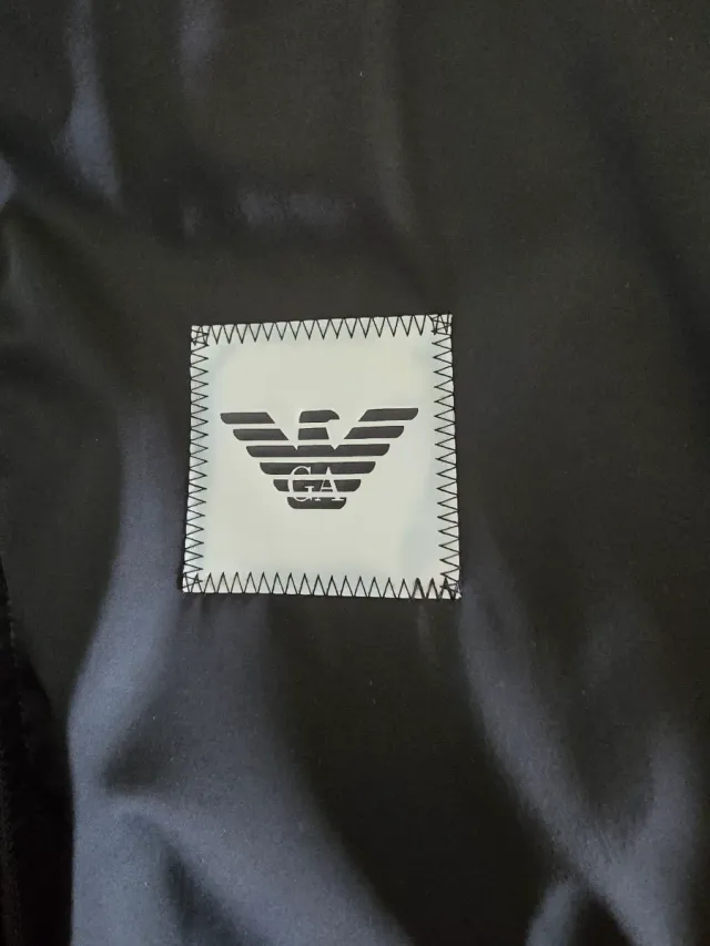 Chaqueta Emporio Armani Negra ORIGINAL