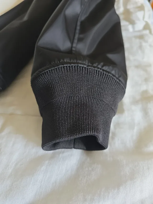 Chaqueta Emporio Armani Negra ORIGINAL