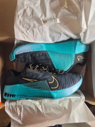 Zapatillas gym Nike Metcon 9 AMP Mujer Talla 39.