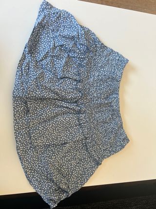 Falda corta floral azul