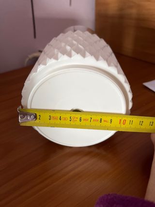 Bote para pinceles de maquillaje giratorio