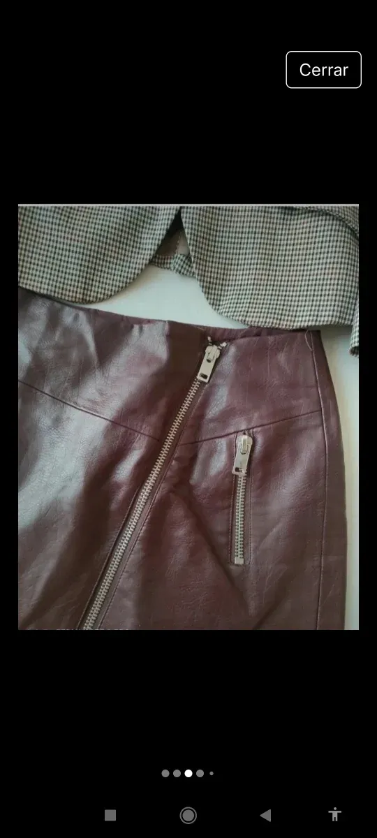 Falda burdeos piel ecológica