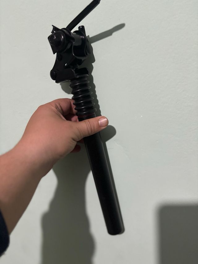 Tija sillín bicicleta con amortiguador