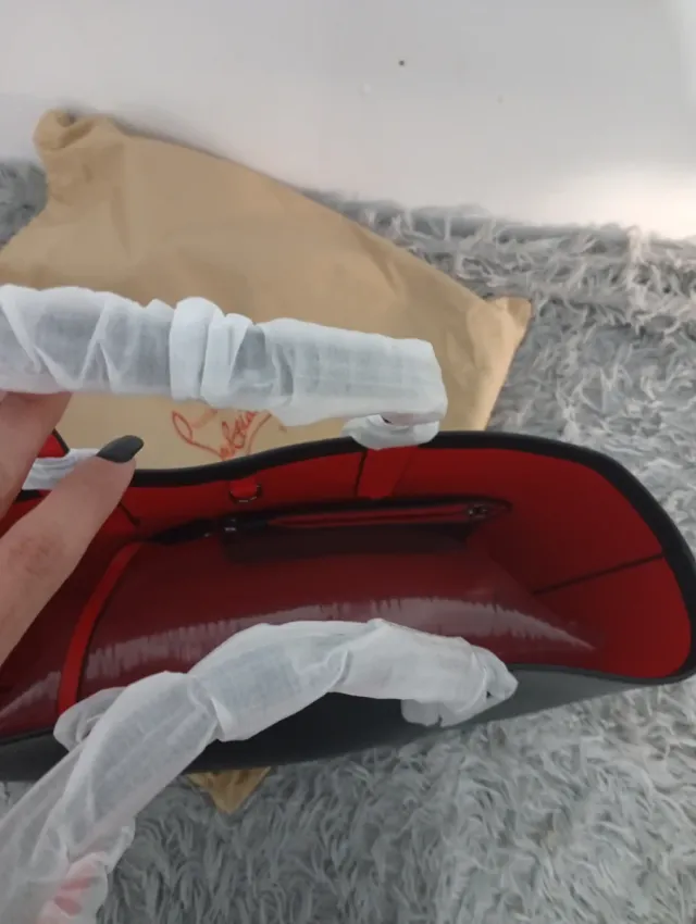 Bolso Christian Louboutin Rojo Sin Estrenar