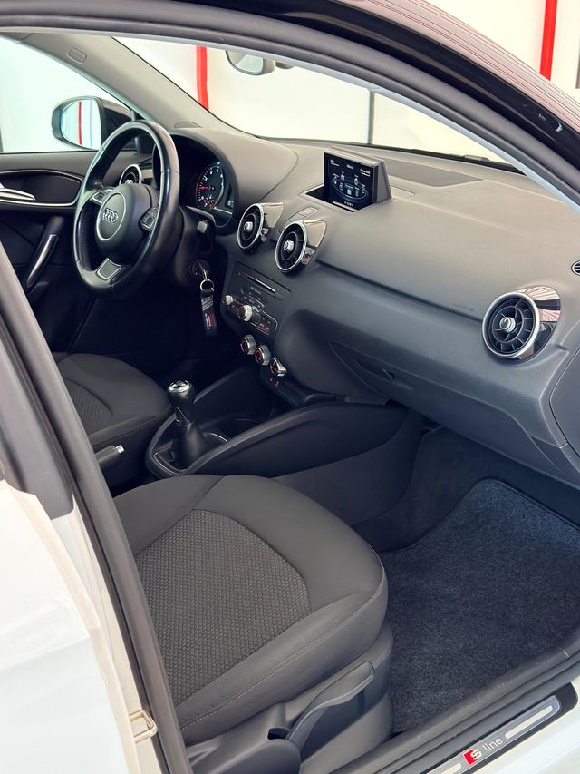 Audi A1 S-line 1.0TFSI 95cv Año 2018