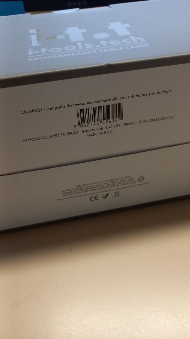 Lampada da tavolo nuova, confezione originale