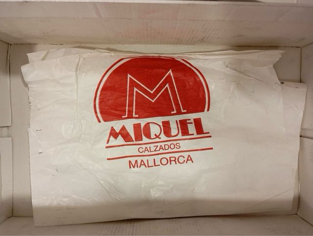 Botines negros de piel y ante