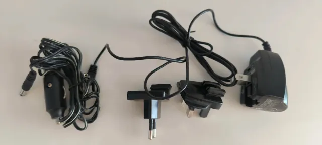 Cargador Universal Camlink Z1