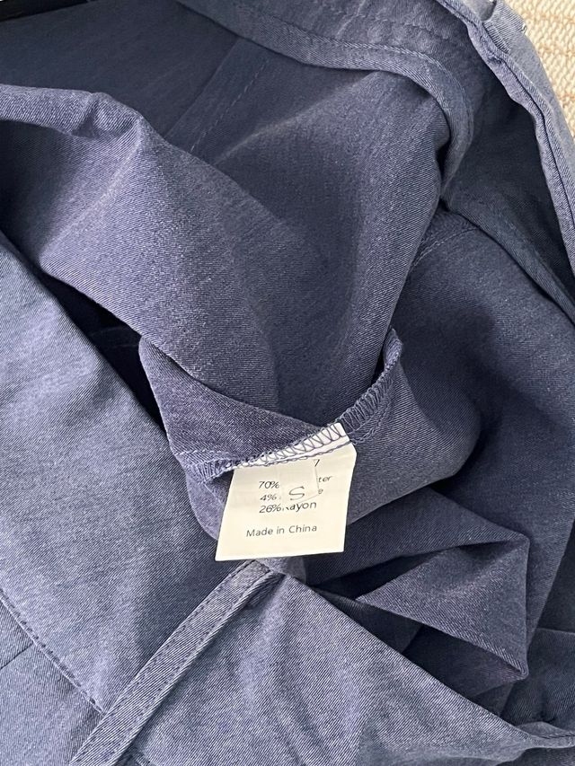 Pantalón palazzo azul con cinturón