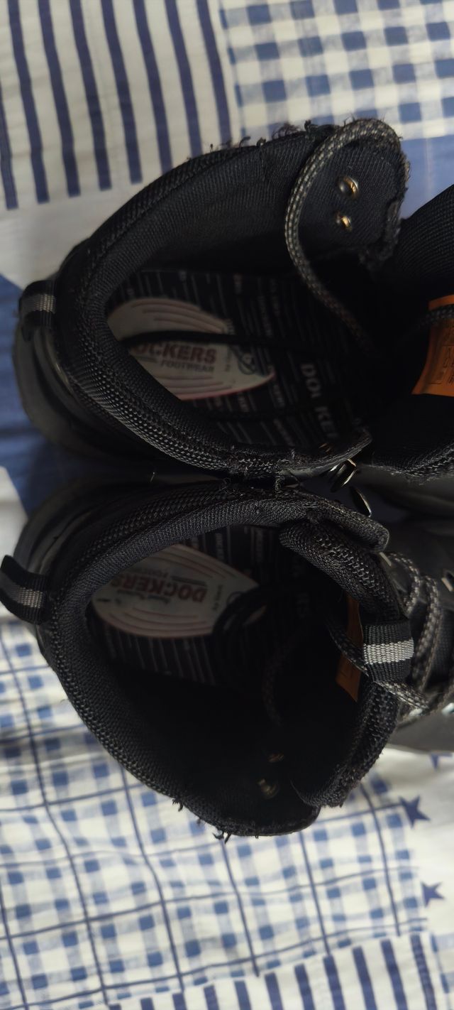 Botas Dockers Negras