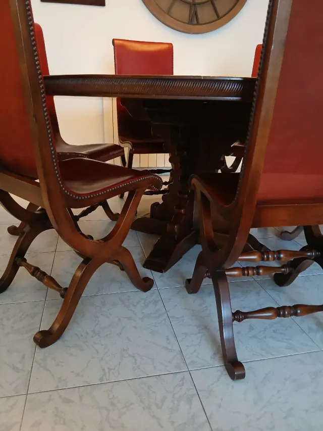 Juego de 6 sillas Valenti.