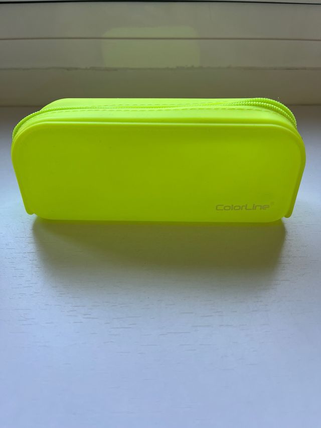 Estuche silicona ColorLine verde/amarillo