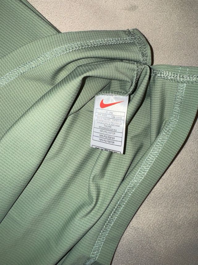 Camiseta Nike Trail Verde