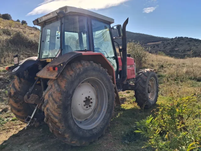 Tractor Massey Ferguson 6180
