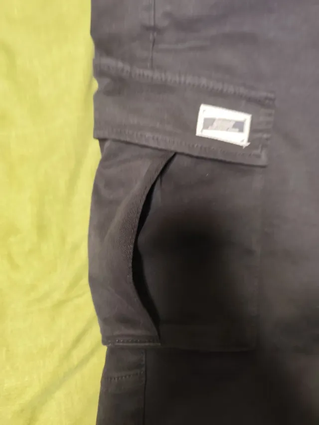 Jogger Zara Negro Bolsillos