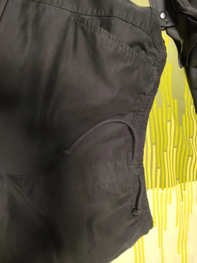 Jogger Zara Negro Bolsillos