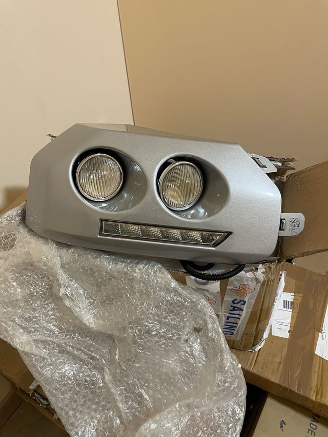 Marco Antiniebla LED DRL Toyota FJ Cruiser solo es