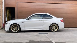 Llantas 763m doradas