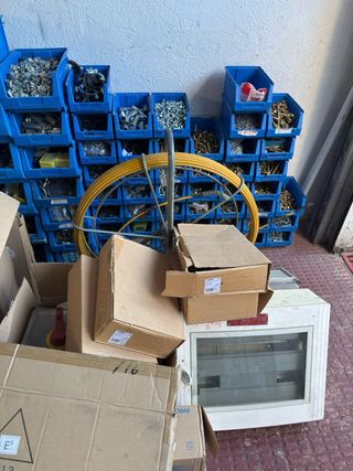 Lote material eléctrico profesional
