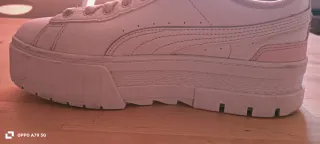 Zapatillas Puma Mujer Blancas y Rosas