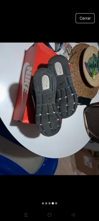 Zapatillas Nike Talla 40 Negras y Blancas