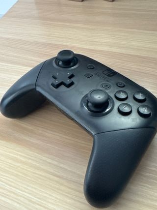 Mando Pro Nintendo Switch