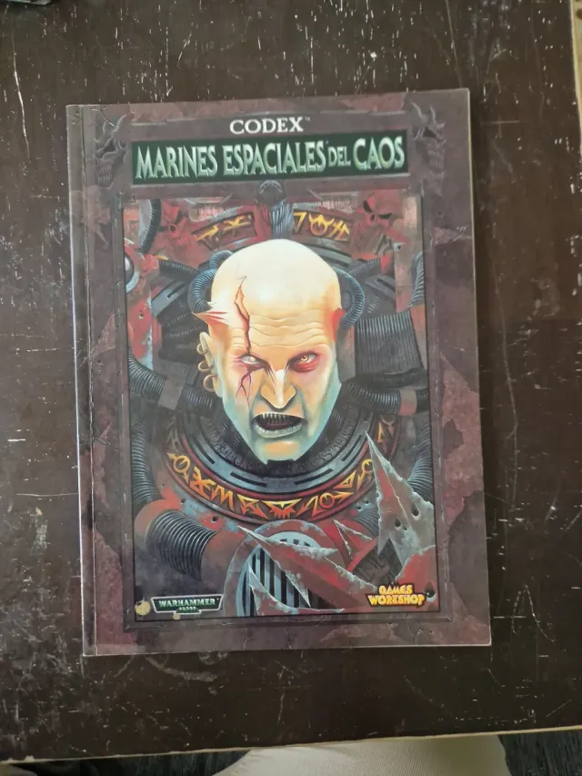 "Codex Marines Espaciales del Caos"