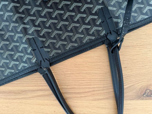 Bolso de asas negro y gris