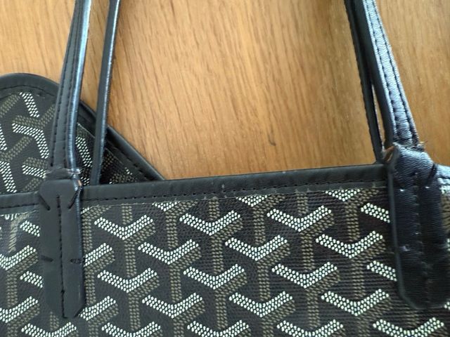 Bolso de asas negro y gris