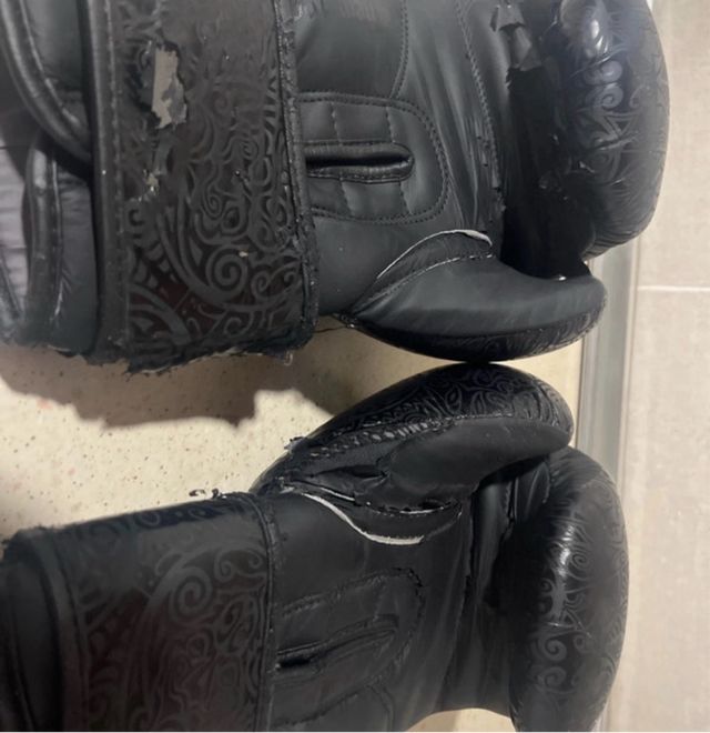 Guantes Boxeo Leone 16 OZ Negros (Reb black friday