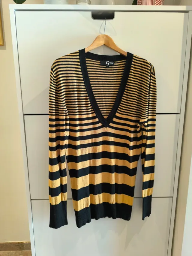 Jersey mujer rayas, usado pero en buen estado.