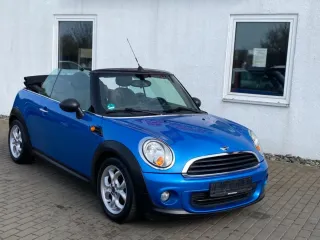 MINI Cabrio 2012