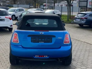 MINI Cabrio 2012