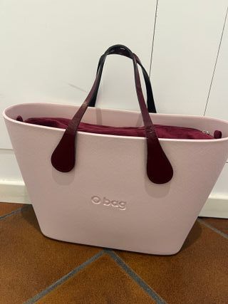 Borsa O Bag rosa con interno rosso