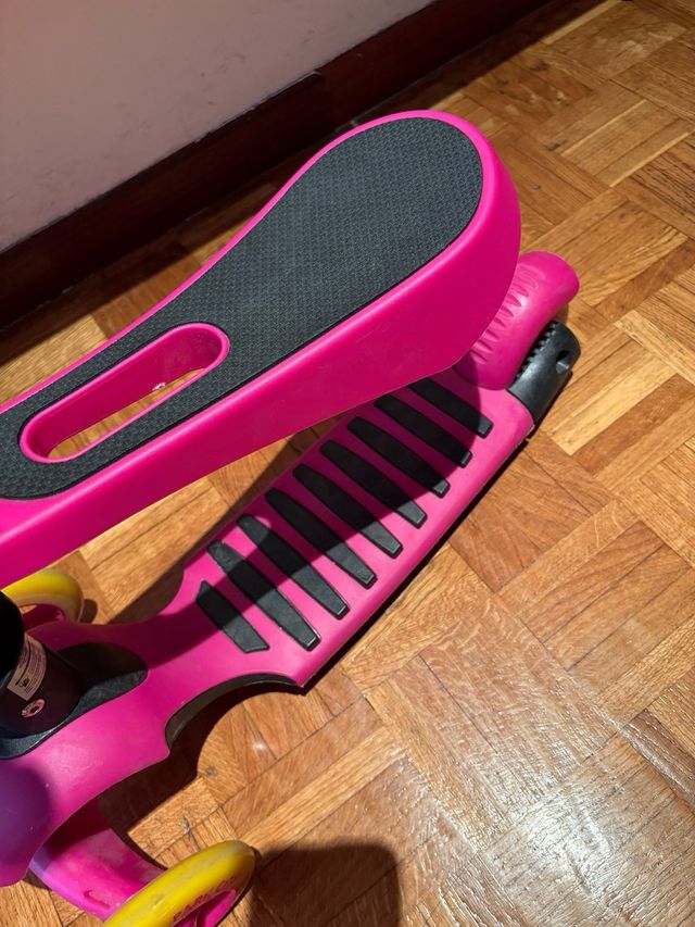 Patinete Infantil Asiento Park City Rosa 3 Ruedas