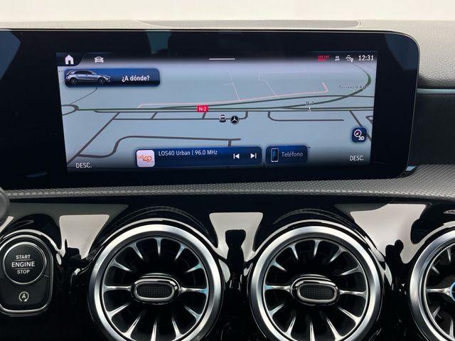 Mercedes-Benz Clase A 180 100 kW (136 CV)