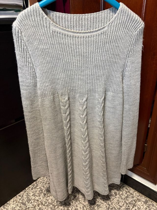 Vestido de lana gris